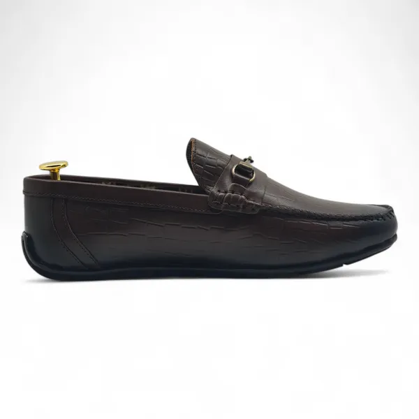 Freacksters_Brown_Croco-Pattern_Leather_Slip-On_Loafers_–_Refined_Luxury