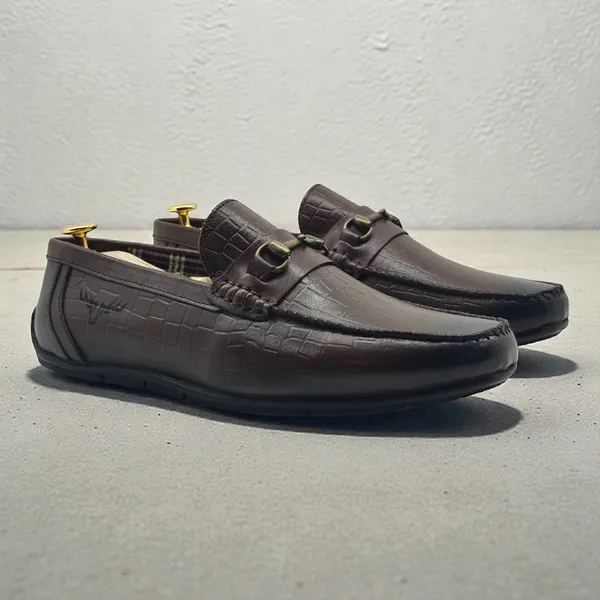 Freacksters_Brown_Croco-Pattern_Leather_Slip-On_Loafers_–_Refined_Luxury