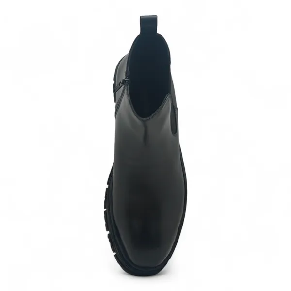 Freacksters_Premium_Black_Chunky_Leather_Chelsea_Boots_with_Side_Zip_–_Bold_Sole_&_Superior_Comfort