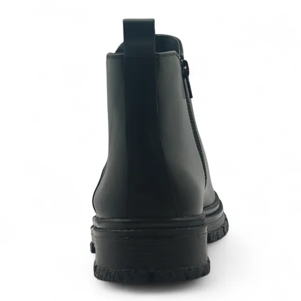 Freacksters_Premium_Black_Chunky_Leather_Chelsea_Boots_with_Side_Zip_–_Bold_Sole_&_Superior_Comfort