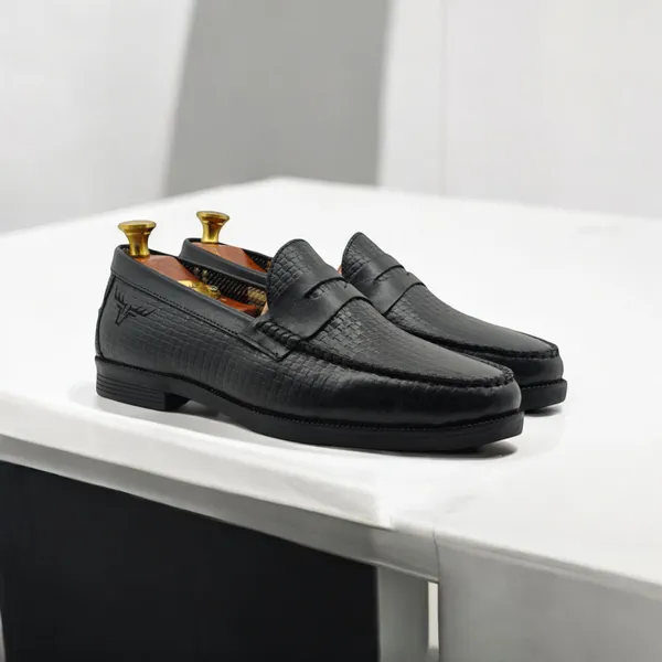 Freacksters_Men's_Black_Leather_Slip-On_Formal_Loafers
