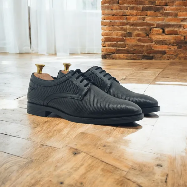 Freacksters_Premium_Black_Textured_Derby_Shoes_�_Classic_Elegance_Redefined
