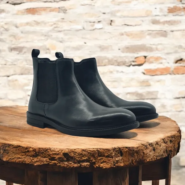 Freacksters_Black_Side-Zip_Chelsea_Boots__A_Modern_Take_on_Classic_Style