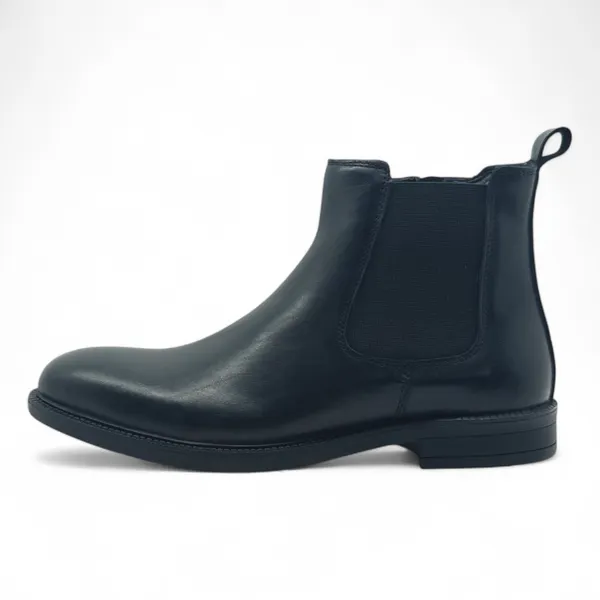 Freacksters_Black_Side-Zip_Chelsea_Boots__A_Modern_Take_on_Classic_Style