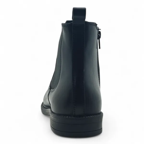 Freacksters_Black_Side-Zip_Chelsea_Boots__A_Modern_Take_on_Classic_Style
