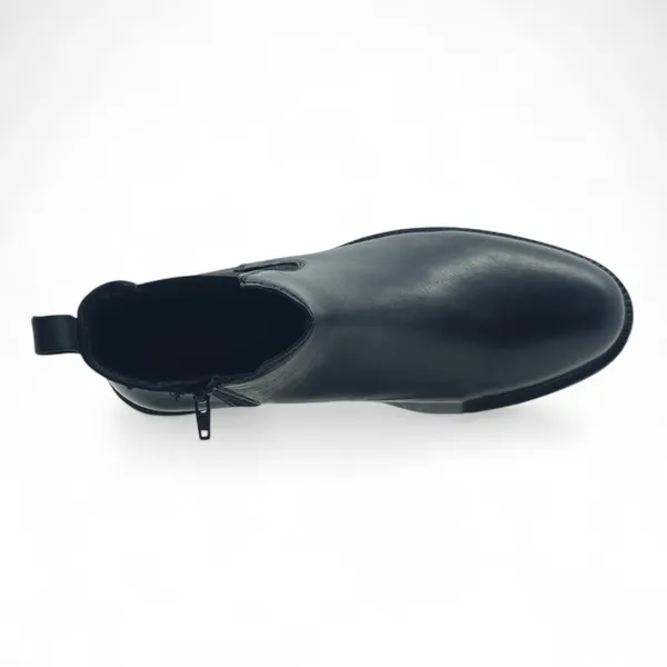 Freacksters_Black_Side-Zip_Chelsea_Boots__A_Modern_Take_on_Classic_Style