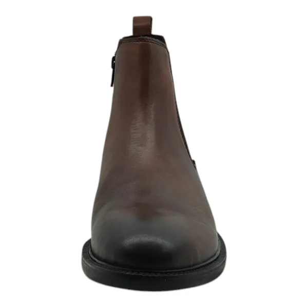 Freacksters_Brown_Leather_Chelsea_Boots_with_Side_Zip_–_Classic_Elegance_&_Everyday_Comfort