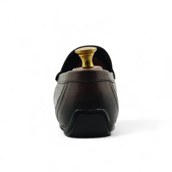 Freacksters_Brown_Croco-Pattern_Leather_Slip-On_Loafers_–_Refined_Luxury