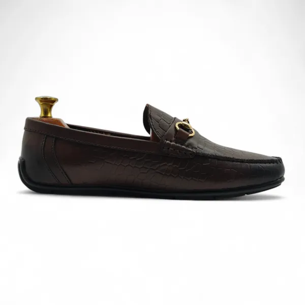 Freacksters_Brown_Croco-Pattern_Leather_Slip-On_Loafers_–_Refined_Luxury