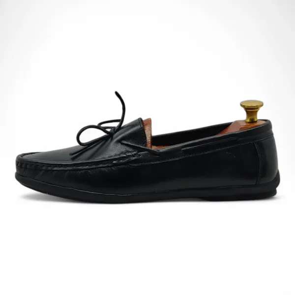 Freacksters_Black_Leather_Driving_Loafers_–_Sleek_&_Comfortable_for_Every_Drive