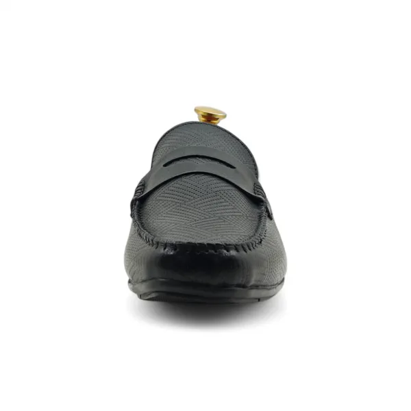 Freacksters_Black_Leather_Loafers_–_Timeless_Charm,_Everyday_Ease