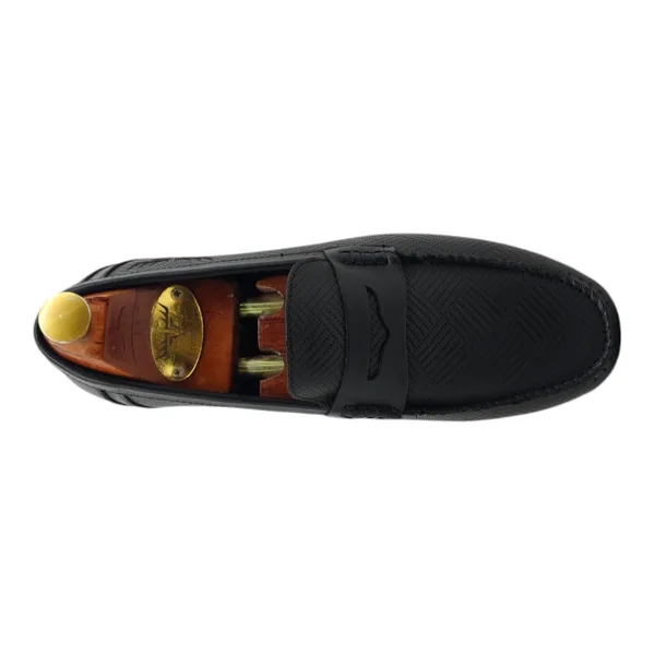 Freacksters_Black_Leather_Loafers_–_Timeless_Charm,_Everyday_Ease