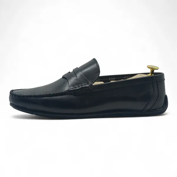 Freacksters_Black_Leather_Loafers_for_Men_–_Timeless_Elegance_&_Everyday_Comfort