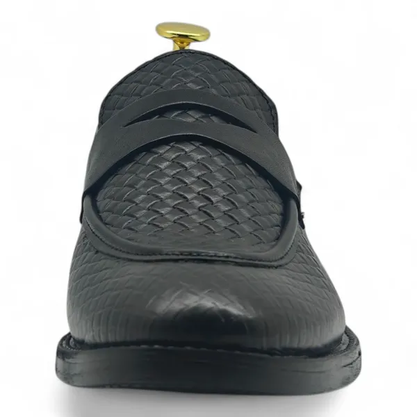 Freacksters_Black_Penny_Loafers_–_Sleek_Style_with_a_Modern_Edge