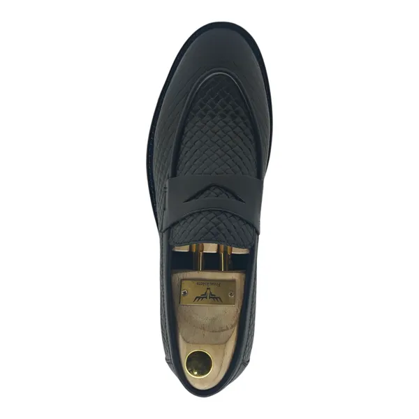 Freacksters_Black_Penny_Loafers_–_Sleek_Style_with_a_Modern_Edge