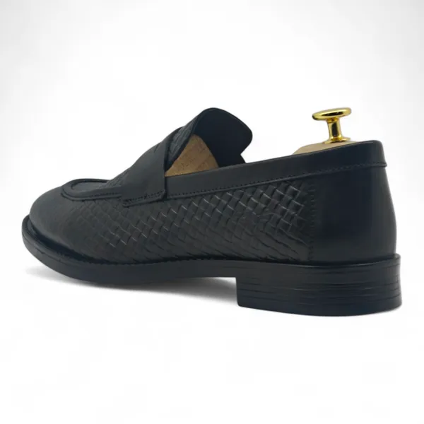 Freacksters_Black_Penny_Loafers_–_Sleek_Style_with_a_Modern_Edge