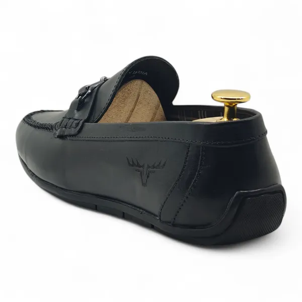 Freacksters_Black_Leather_Loafers_–_Classic_Elegance_with_Everyday_Comfort