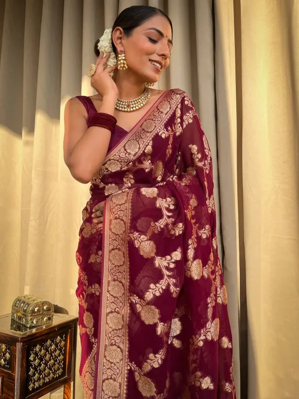 Desiring_Maroon_Soft_Silk_Saree_With_Exceptional_Blouse_Piece