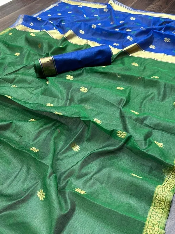 Flamboyant_Blue_Cotton_Silk_Saree_With_Staring_Blouse_Piece