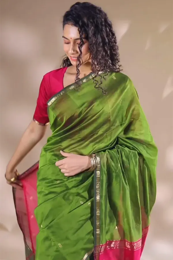 Lovely_Cotton_Silk_Saree_With_Refreshing_Blouse_Piece