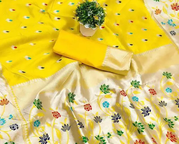 Murmurous_Yellow_Paithani_Silk_Saree_With_Propinquity_Blouse_Piece