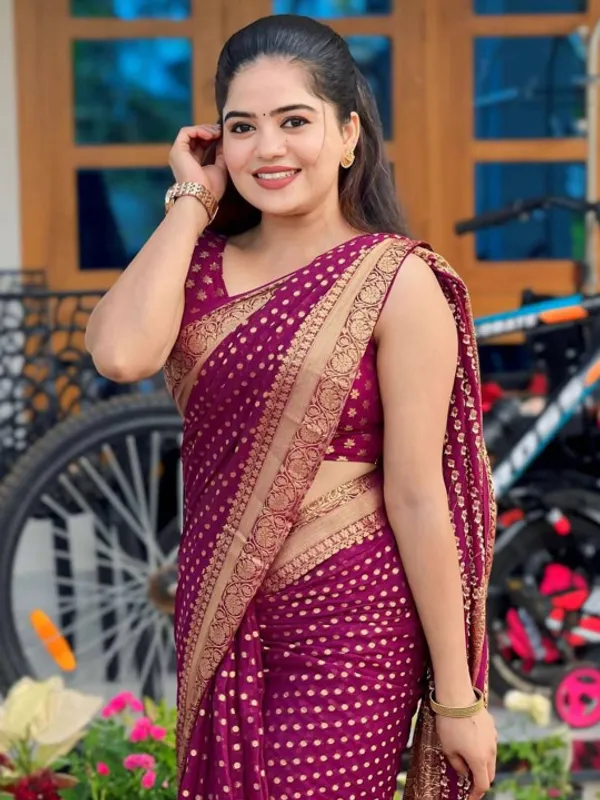 Ravishing_Pink_Kanjivaram_Silk_With_Palimpsest_Blouse_Piece