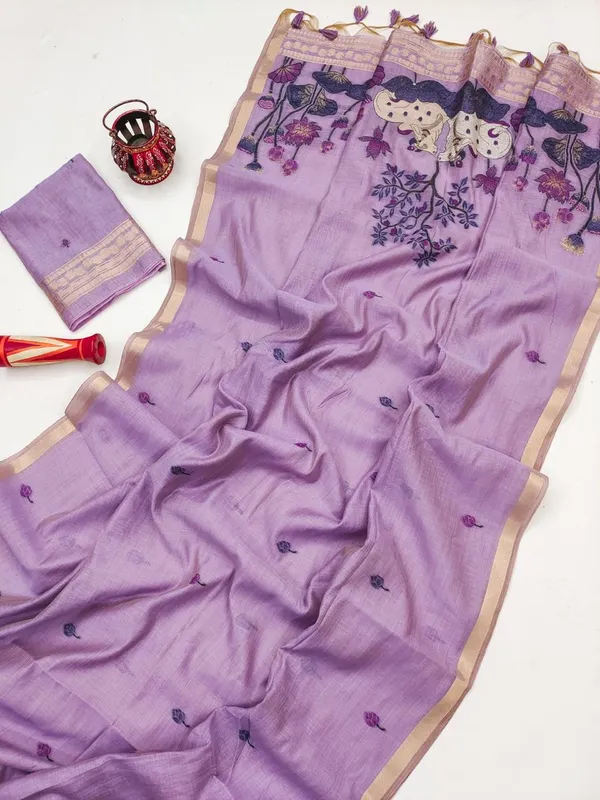 Pretty_Cotton_Silk_Saree_With_Charming_Blouse_Piece