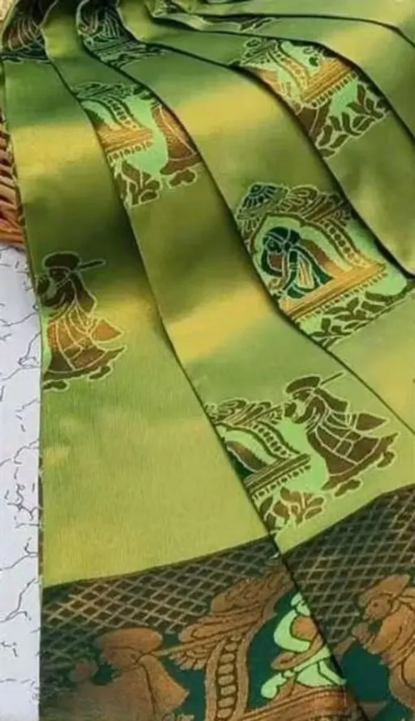 Seraglio_Soft_Banarasi_Silk_Saree_With_Divine_Blouse_Piece