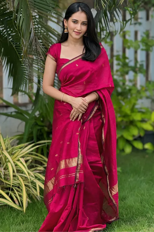 Sophisticated_Cotton_Silk_Saree_With_Prodigal_Blouse_Piece