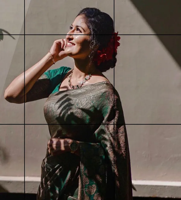Surpassing_Dark_Green_Soft_Silk_Saree_With_Dazzling_Blouse_Piece