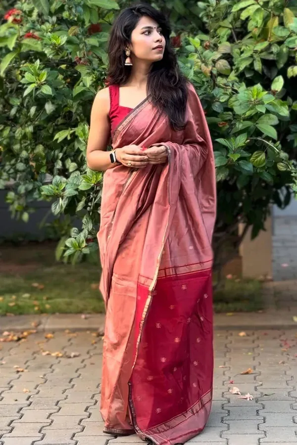 Trendy_Cotton_Silk_Saree_With_Marvellous_Blouse_Piece