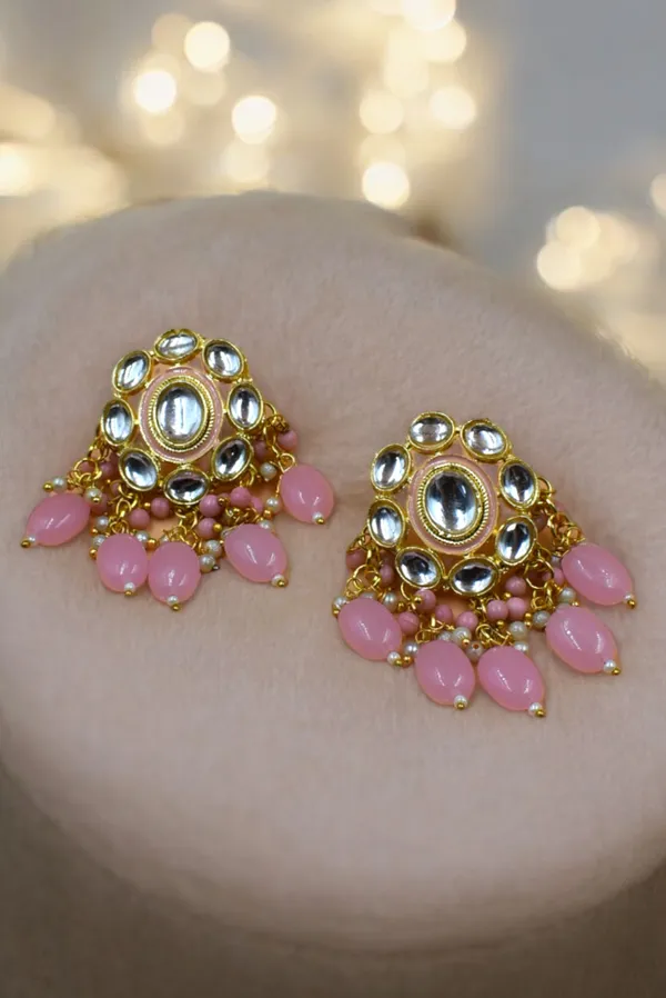 Baby_Pink_Necklace_Set_and_Earrings_with_Maang_Tikka