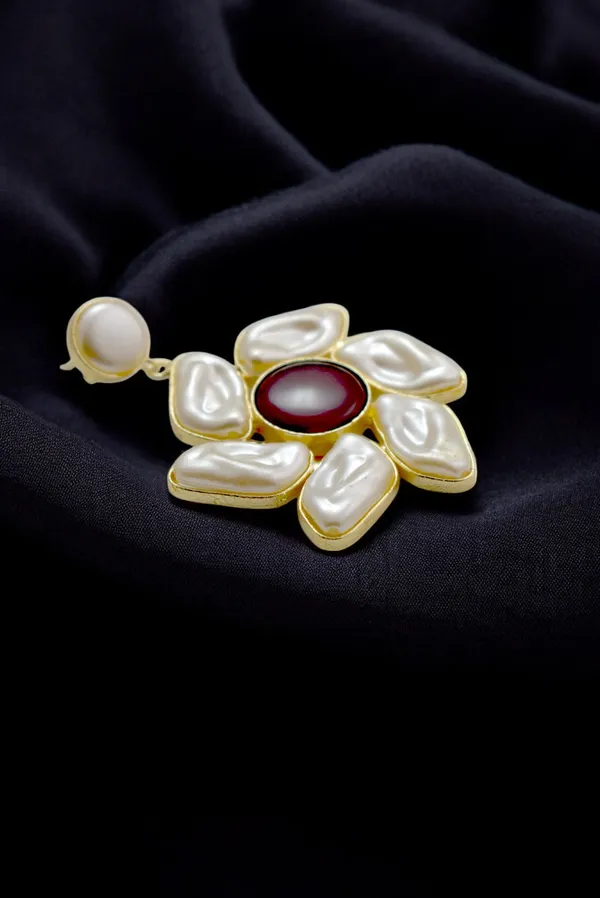 Beautiful_Pearl_Blossom_Earrings