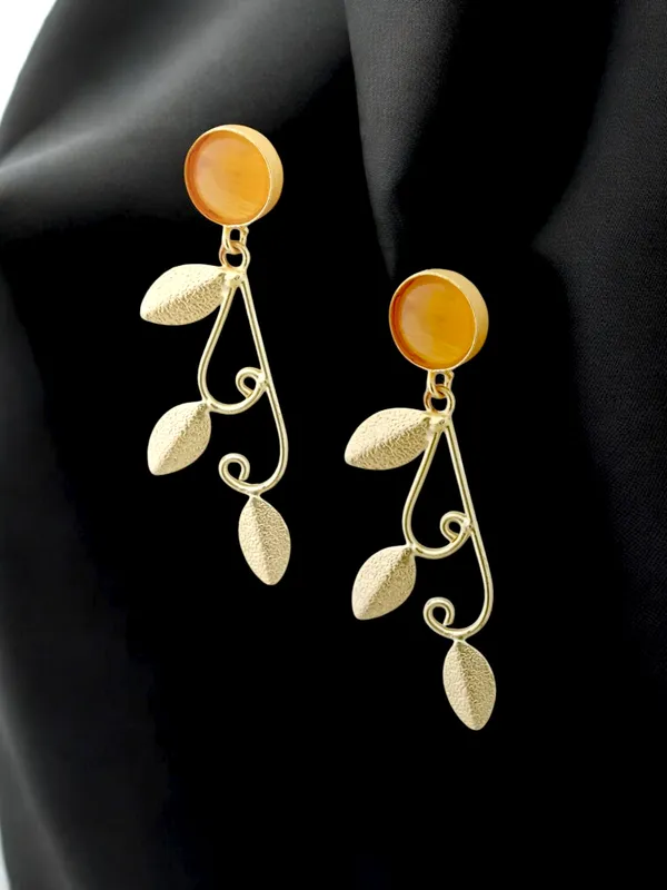 Classic_Leaf_Shaped_Earring