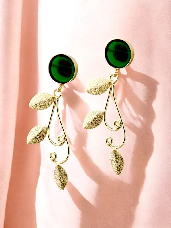 Classic_Leaf_Shaped_Earring