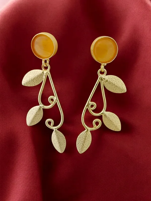 Classic_Leaf_Shaped_Earring