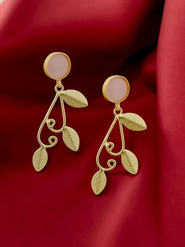 Classic_Leaf_Shaped_Earring