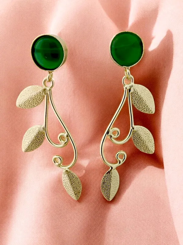 Classic_Leaf_Shaped_Earring