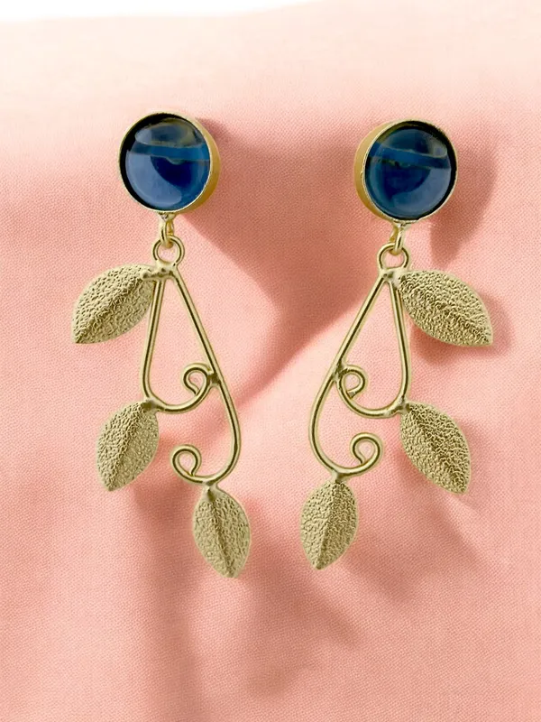 Classic_Leaf_Shaped_Earring
