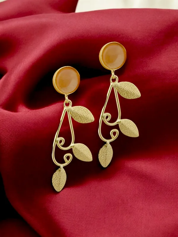Classic_Leaf_Shaped_Earring