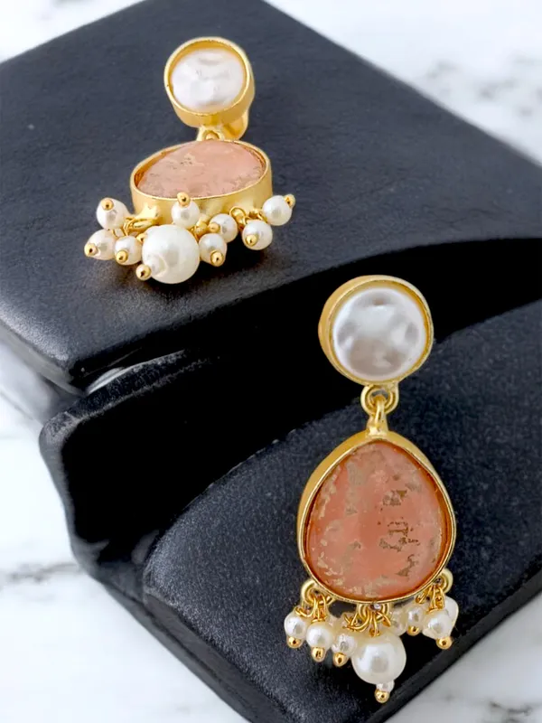 Designer_Peach_Stone_Earring