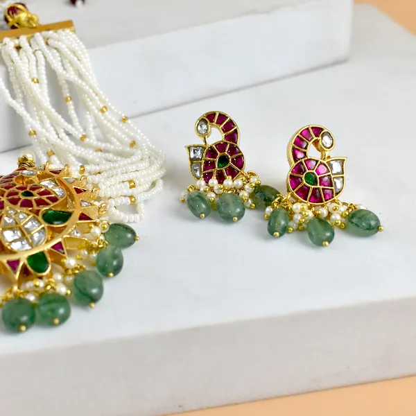 Designer_Semi_Bridal_Chic_Necklace_Set_Beautifully_Crafted_Peacock_Earring