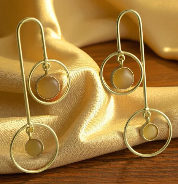 Designer_Stone_Based_Long_Earring