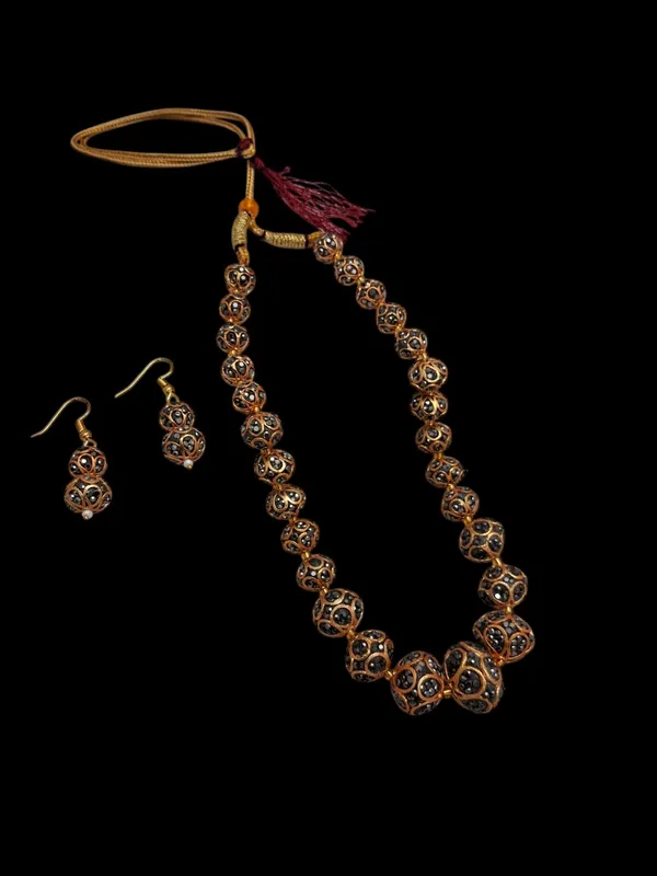 Designer_Stylish_Mala_Necklace_with_Earring