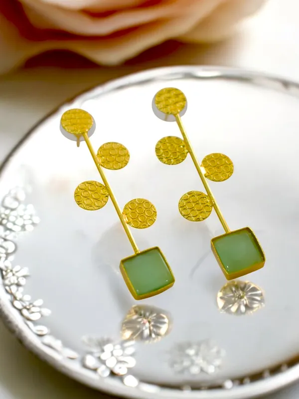 Gold_Plated_Drop_Earring