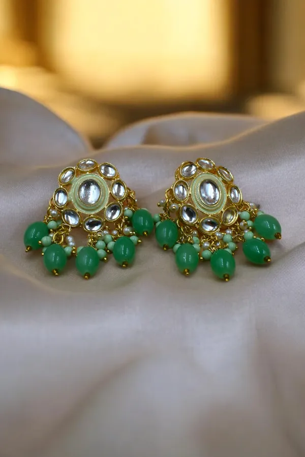 latest_Designer_Necklace_Set_with_Tikka