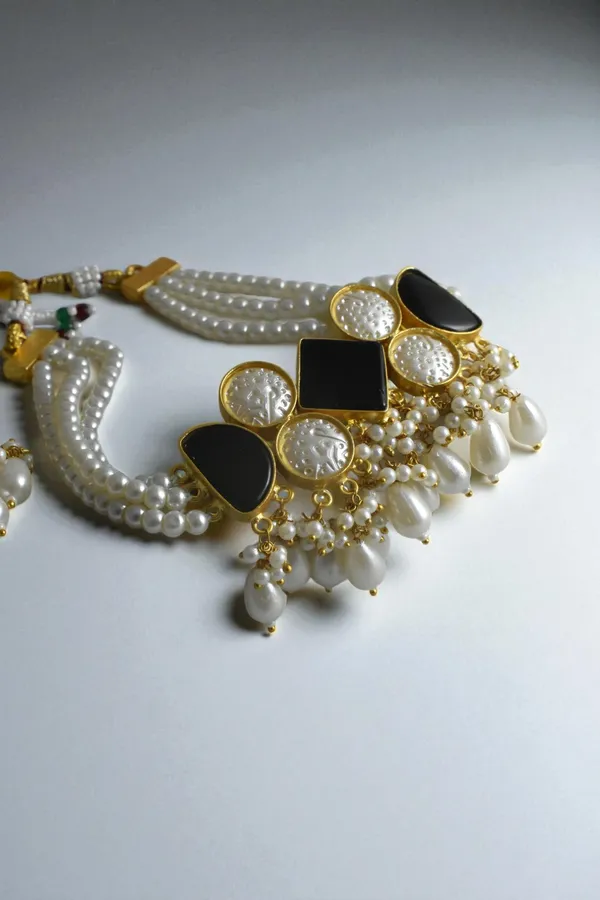 Latest_Designer_Choker_Necklace_Set_With_Earring_for_her