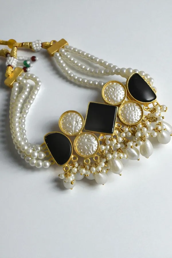 Latest_Designer_Choker_Necklace_Set_With_Earring_for_her
