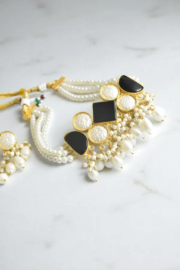 Latest_Designer_Choker_Necklace_Set_With_Earring_for_her