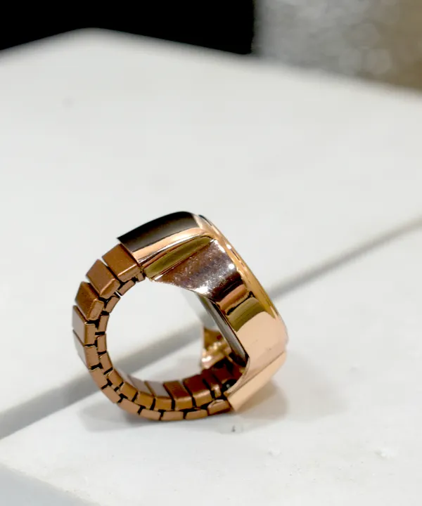 Latest_Designer_Adjustable_Gold_Ring_Watch_for_Women